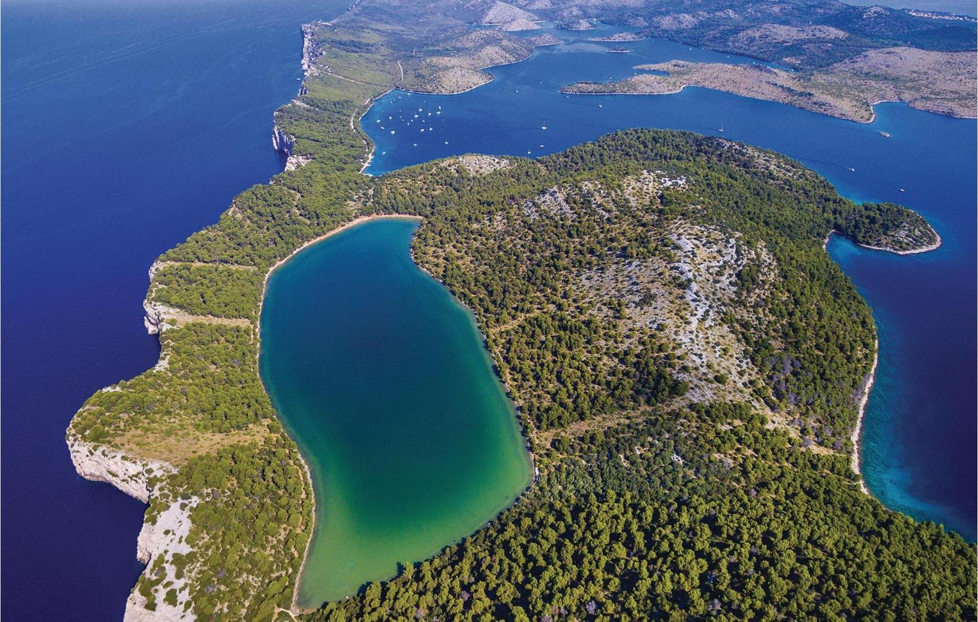 Amazing Home In Kornati With House Sea View Vrulje  Екстериор снимка
